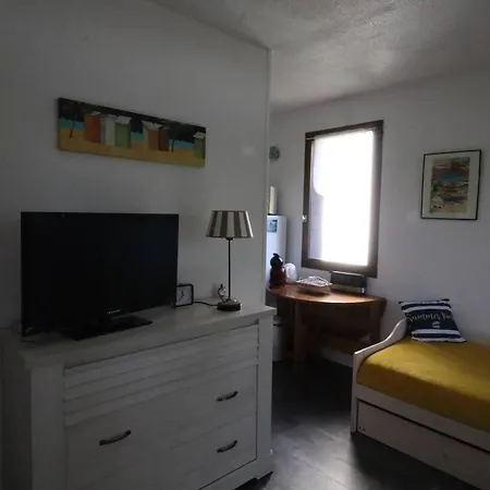 Cosy A Deux Pas De La Et Foret Avec Parking Securise - Fr-1-738-46 * Saint-Georges-de-Didonne