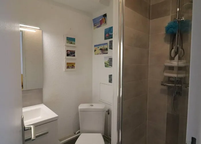 Cosy A Deux Pas De La Et Foret Avec Parking Securise - Fr-1-738-46 Apartmán