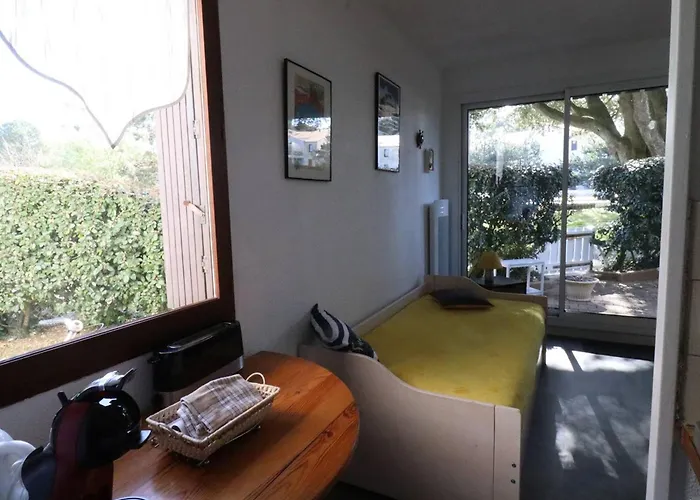 Cosy A Deux Pas De La Et Foret Avec Parking Securise - Fr-1-738-46 *